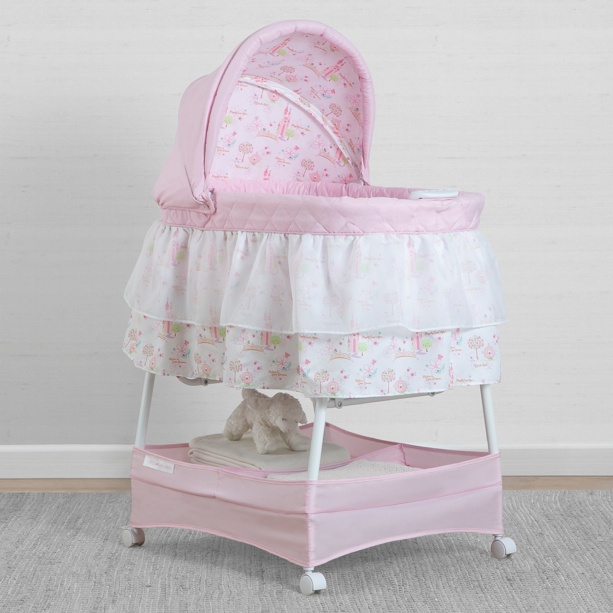 Delta disney princess clearance bassinet