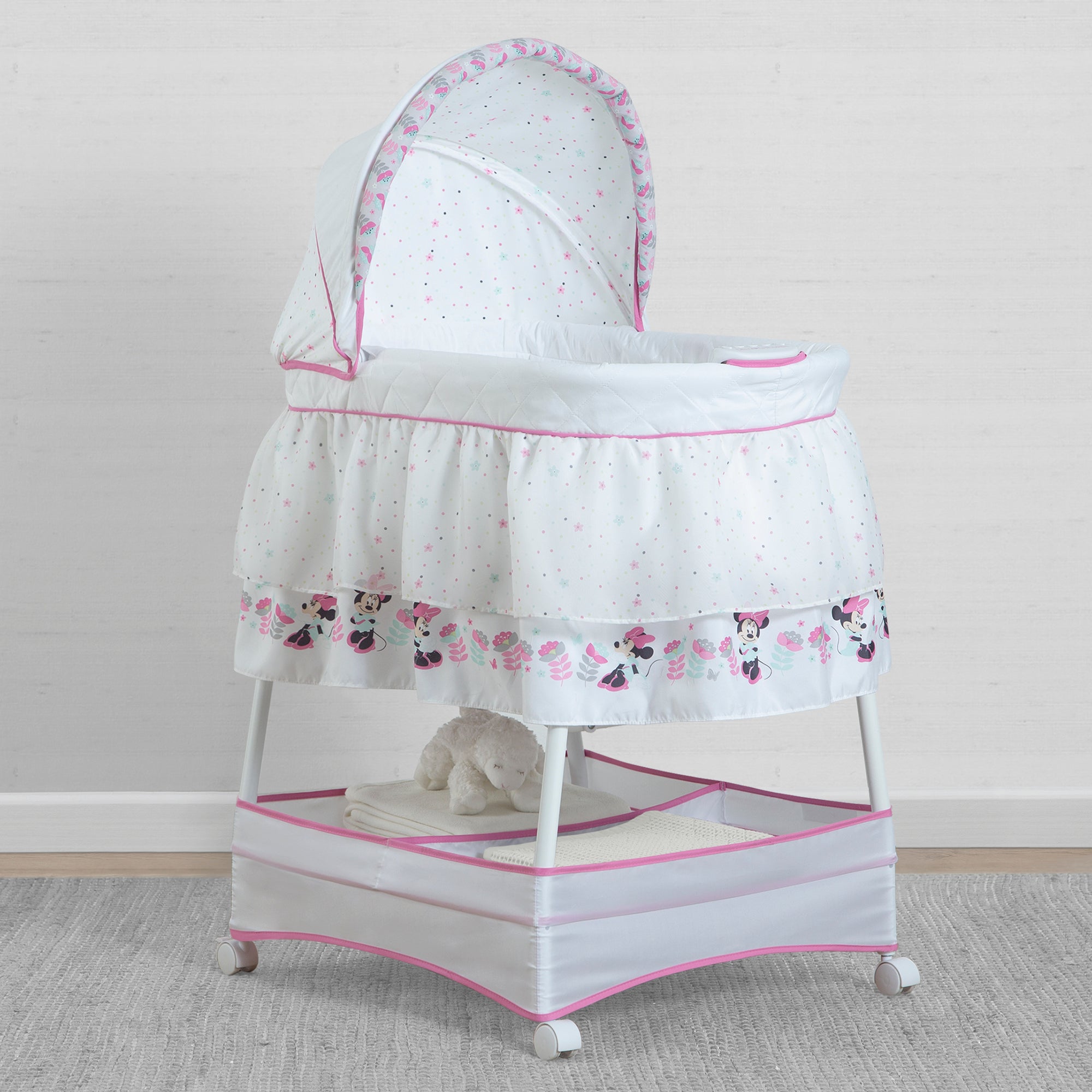 Disney minnie mouse bassinet hotsell