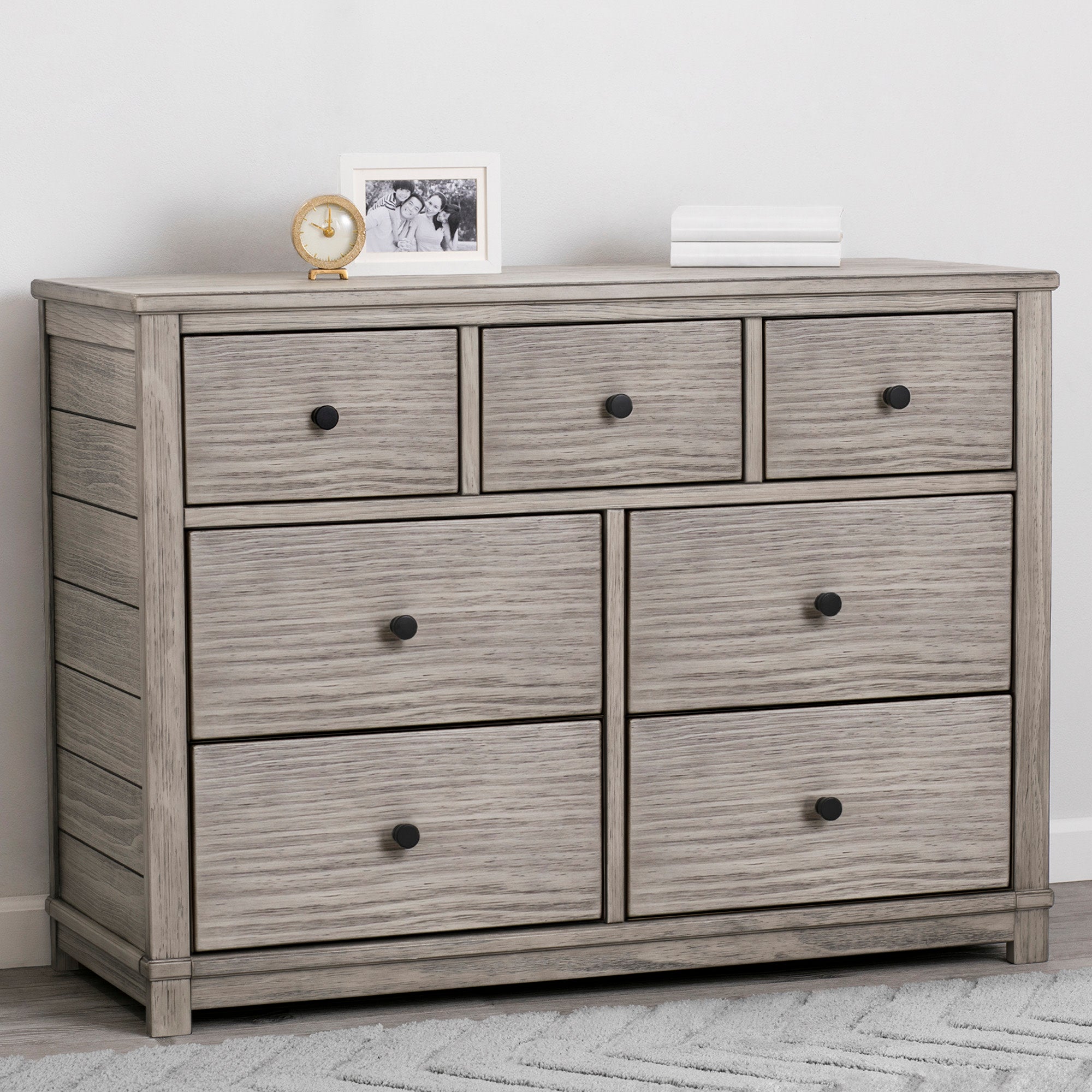 Bedford baby 2024 monterey dresser