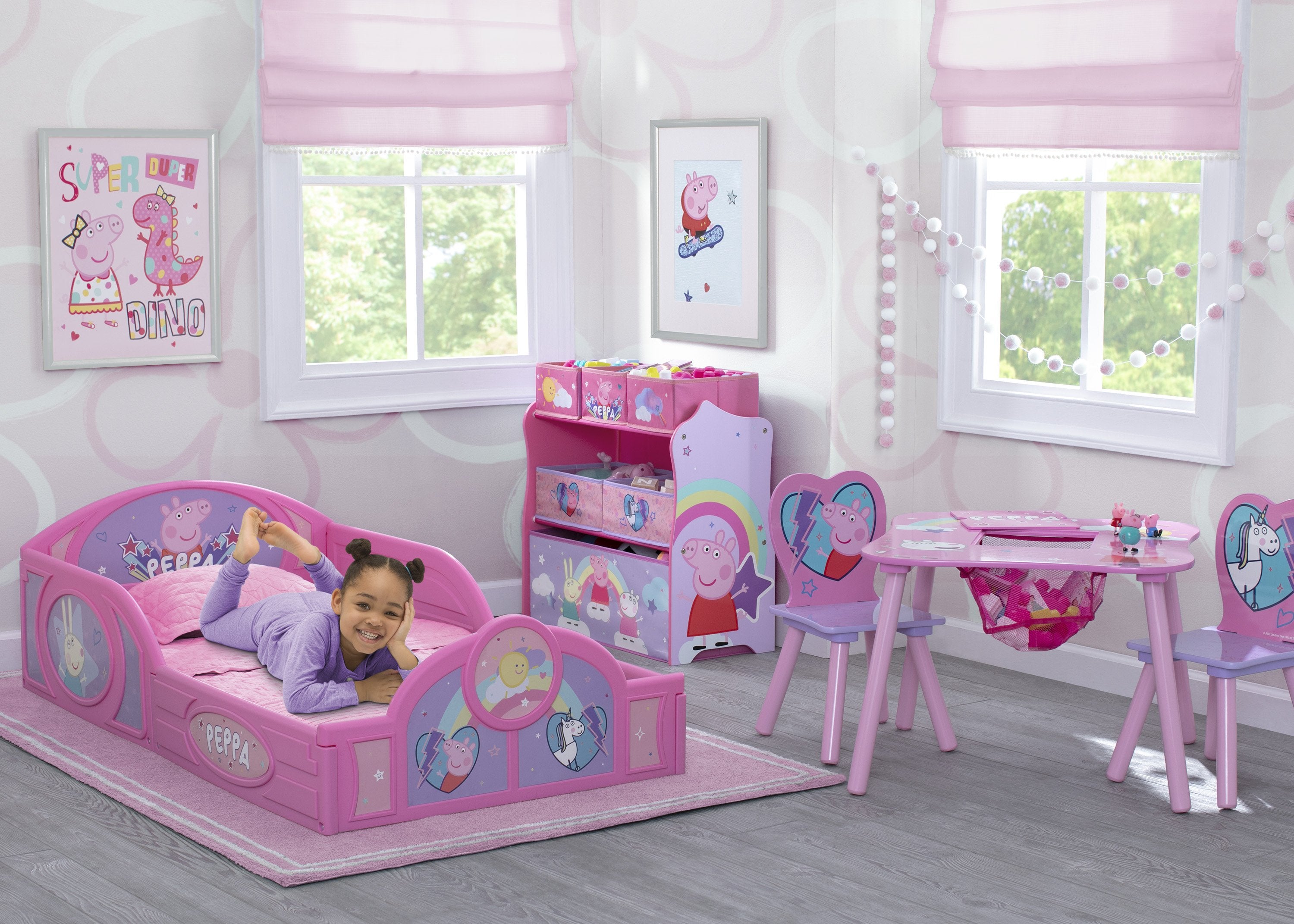 http://www.deltachildren.com/cdn/shop/products/BB81454PG-peppa-pig-roomshot-hi-res.jpg?v=1611796999