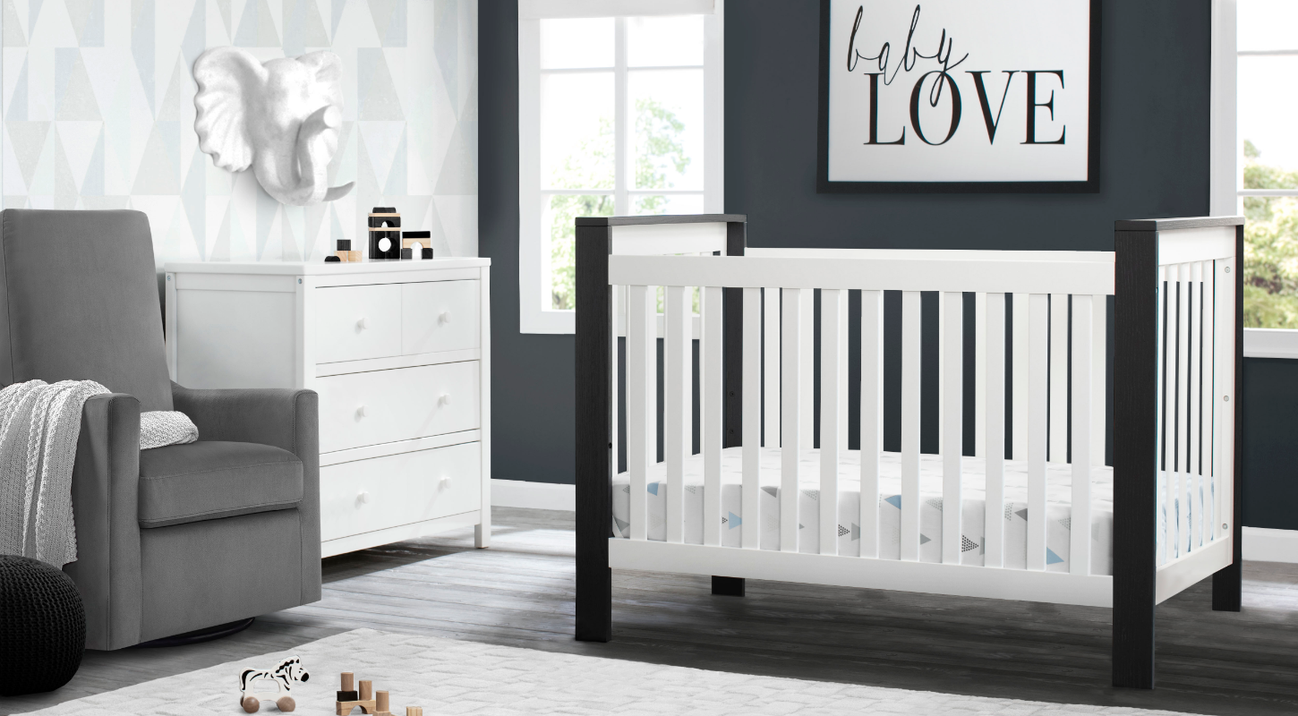 Delta miles 4 store in 1 crib