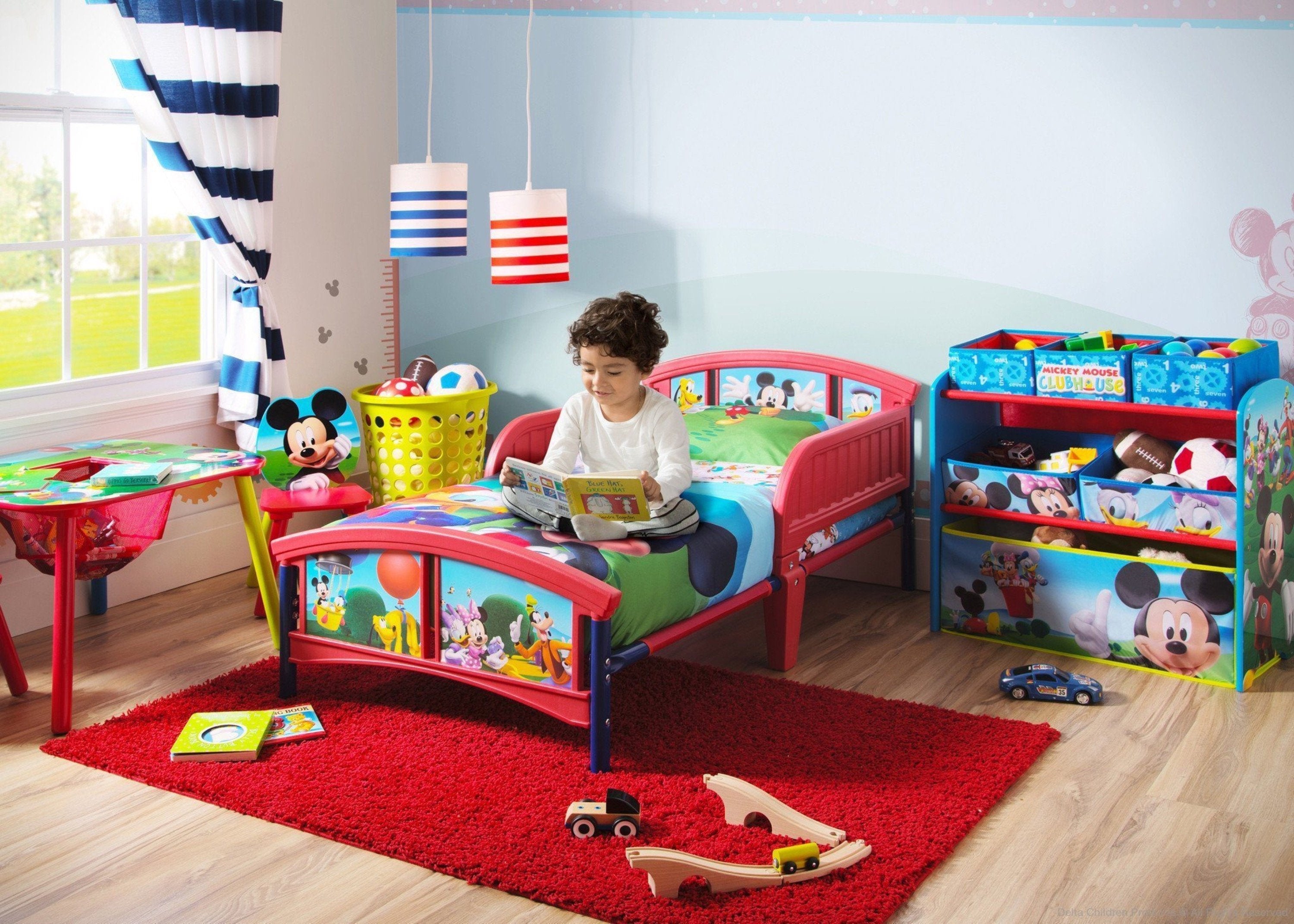 Mickey Mouse Wood Toddler Bed - Delta Children