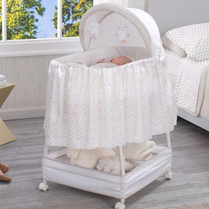 Delta Children Minnie Bows and Butterflies (695) Gliding Bassinet (27202) 22