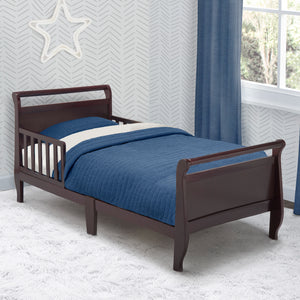 Contemporary Toddler Bed 1