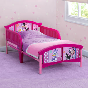 Minnie Mouse Plastic Toddler Bed 26